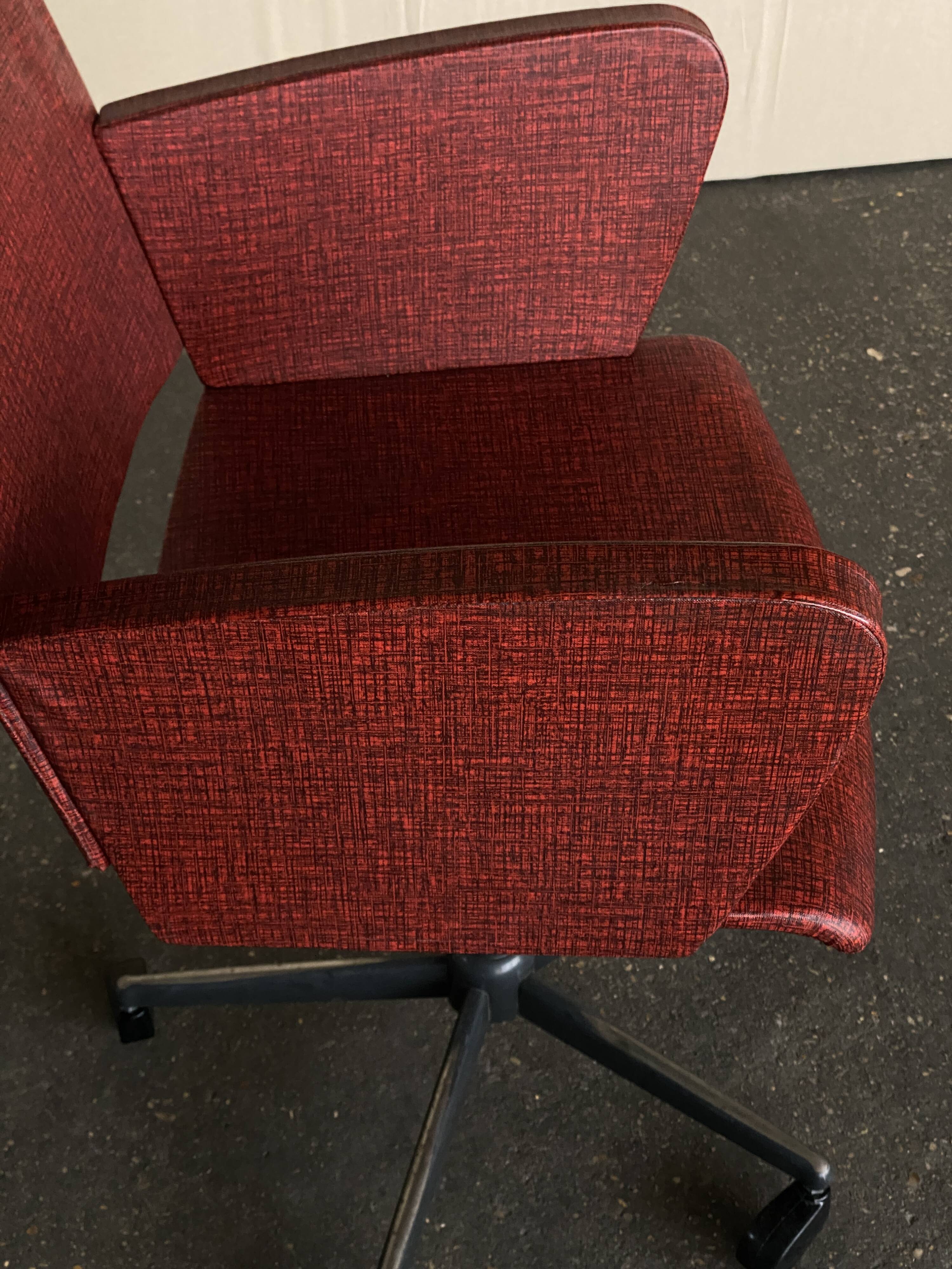 Vintage adjustable office chair – red faux leather, 1960-70s