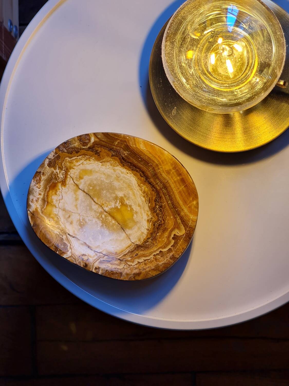 Vintage natural stone pocket emptier