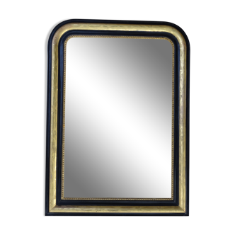 Miroir Louis Philippe en bois noirci et doré à la feuille, 74 x 102 cm