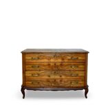 Italian art deco burl walnut chest of drawers, 1930s/1940s