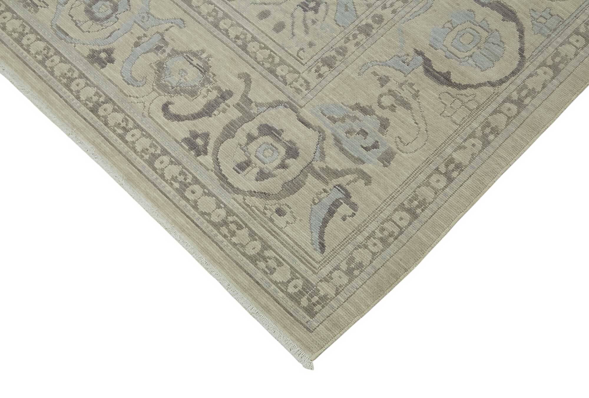 Turkish Handcrafted Loom Oushak Rug 274 cm x 330 cm