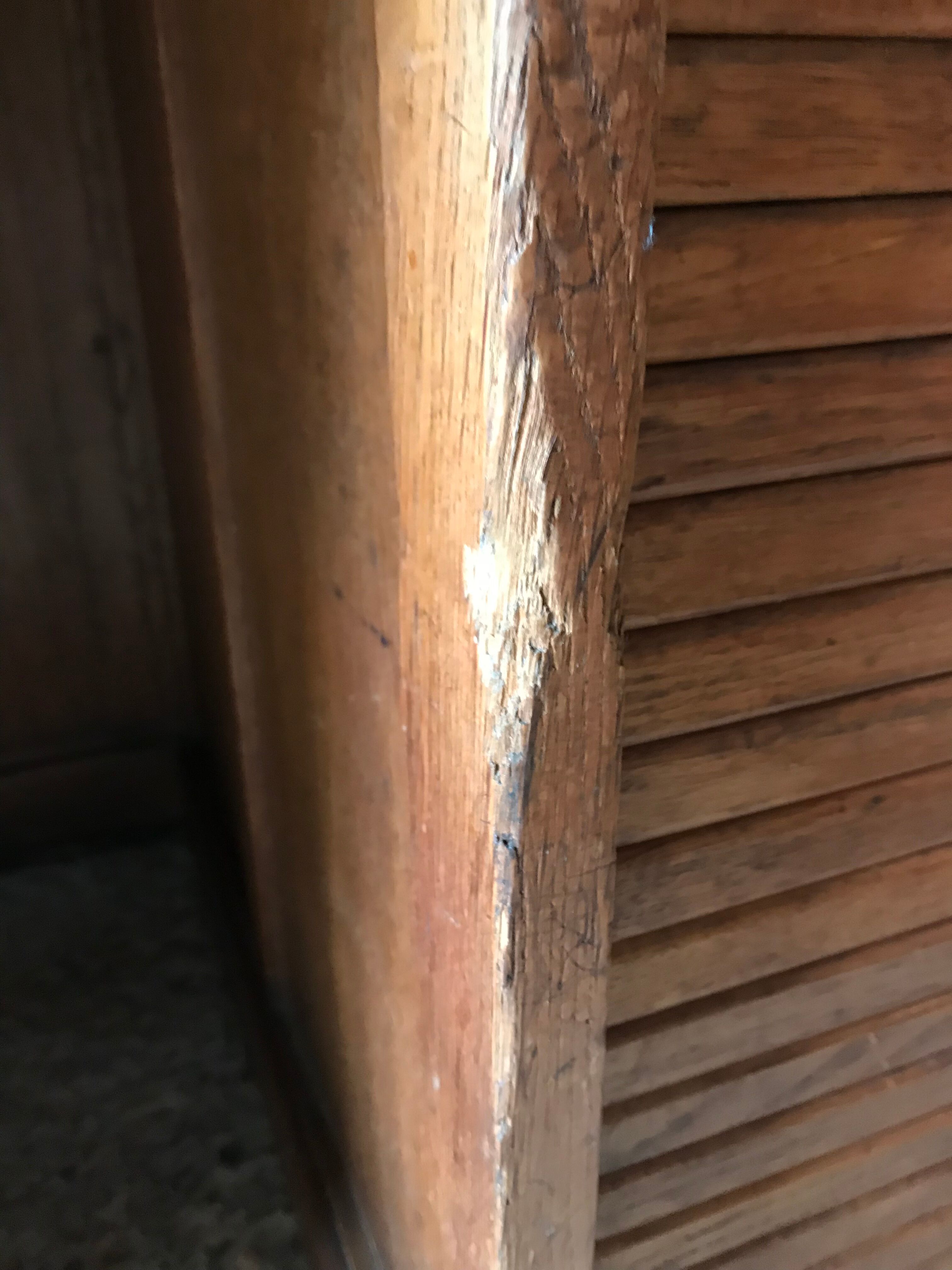 Desk administrative old oak to curtains