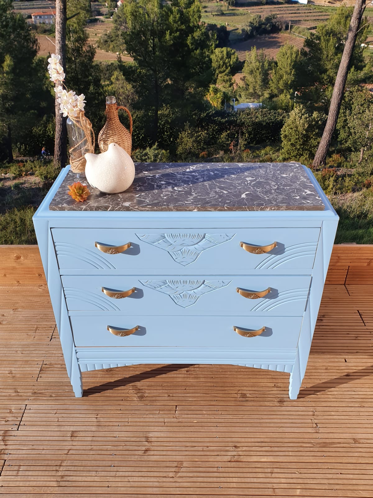 Vintage art deco chest of drawers