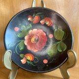 Vintage Ukrainian wall plate from 1994 painted by a Ukrainian artist