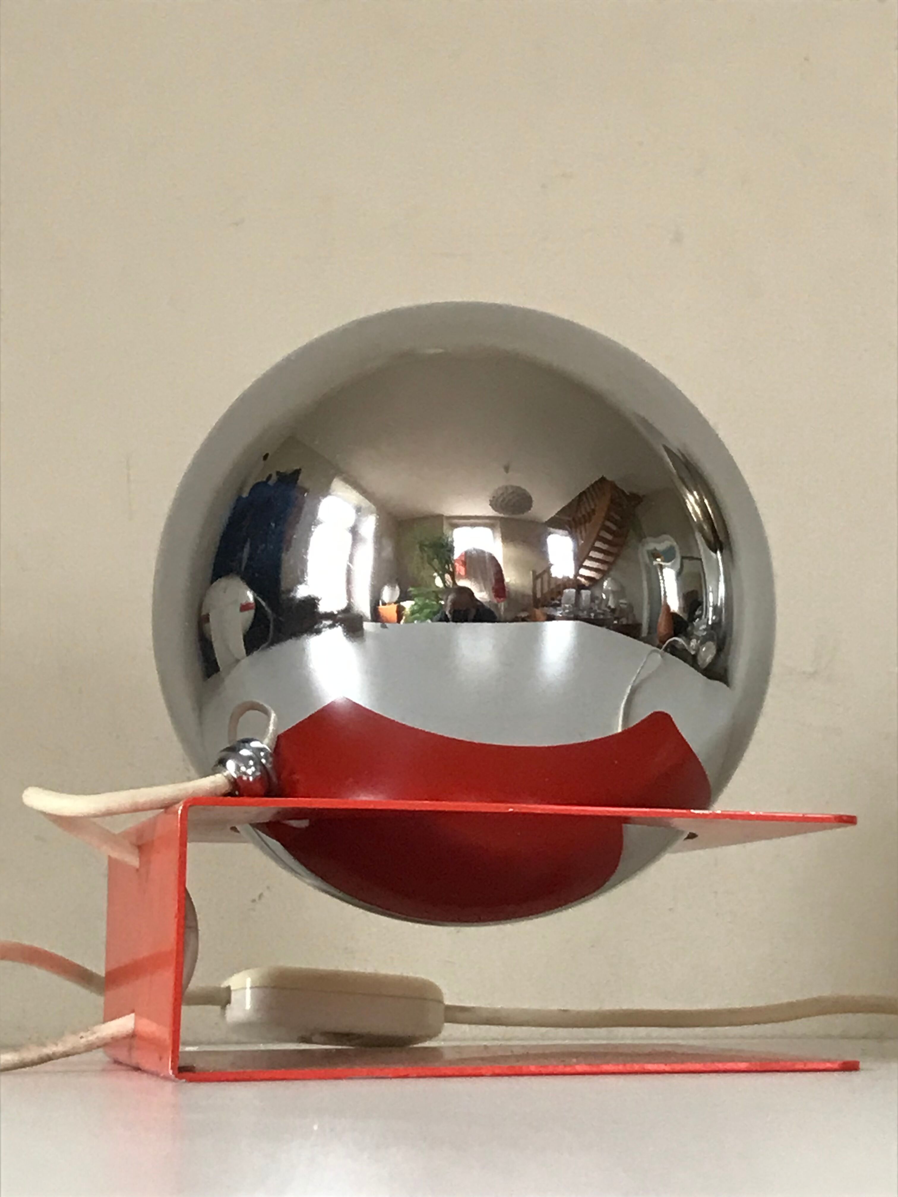 Vintage eye ball lamp design 70s