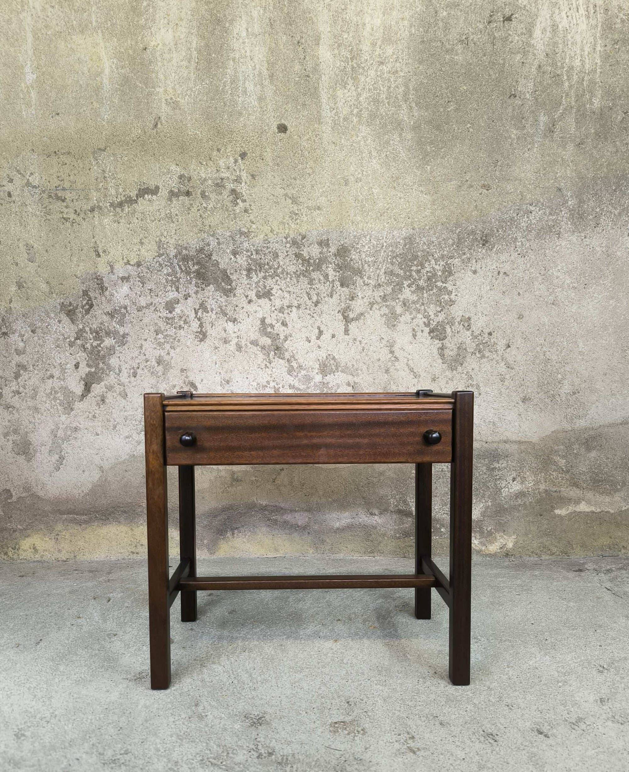 Table de chevet vintage Jacques Hauville