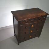 Particularly cool English chest of drawers. Dated (Charles 2 era). Made of solid oak with beautiful patina.