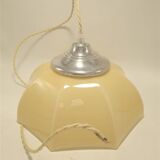 Opaline suspension