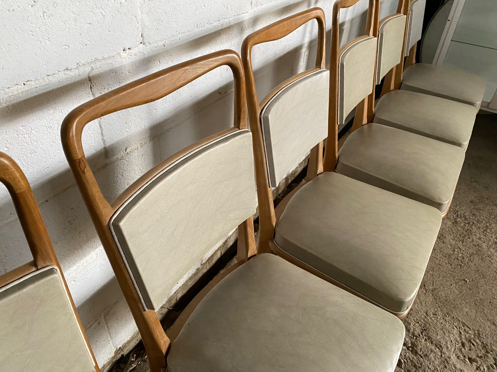 Set of 6 vintage 50s Scandinavian chairs