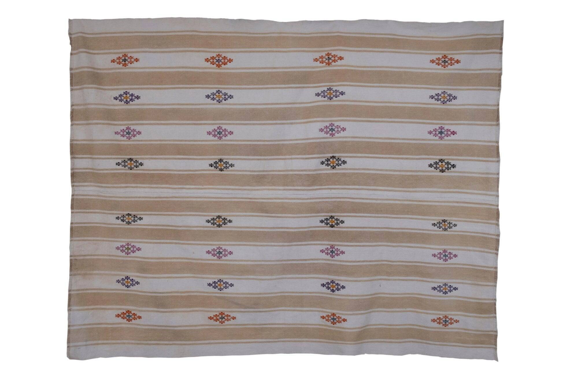 Vintage Turkish kilim handwoven 203x247 cm