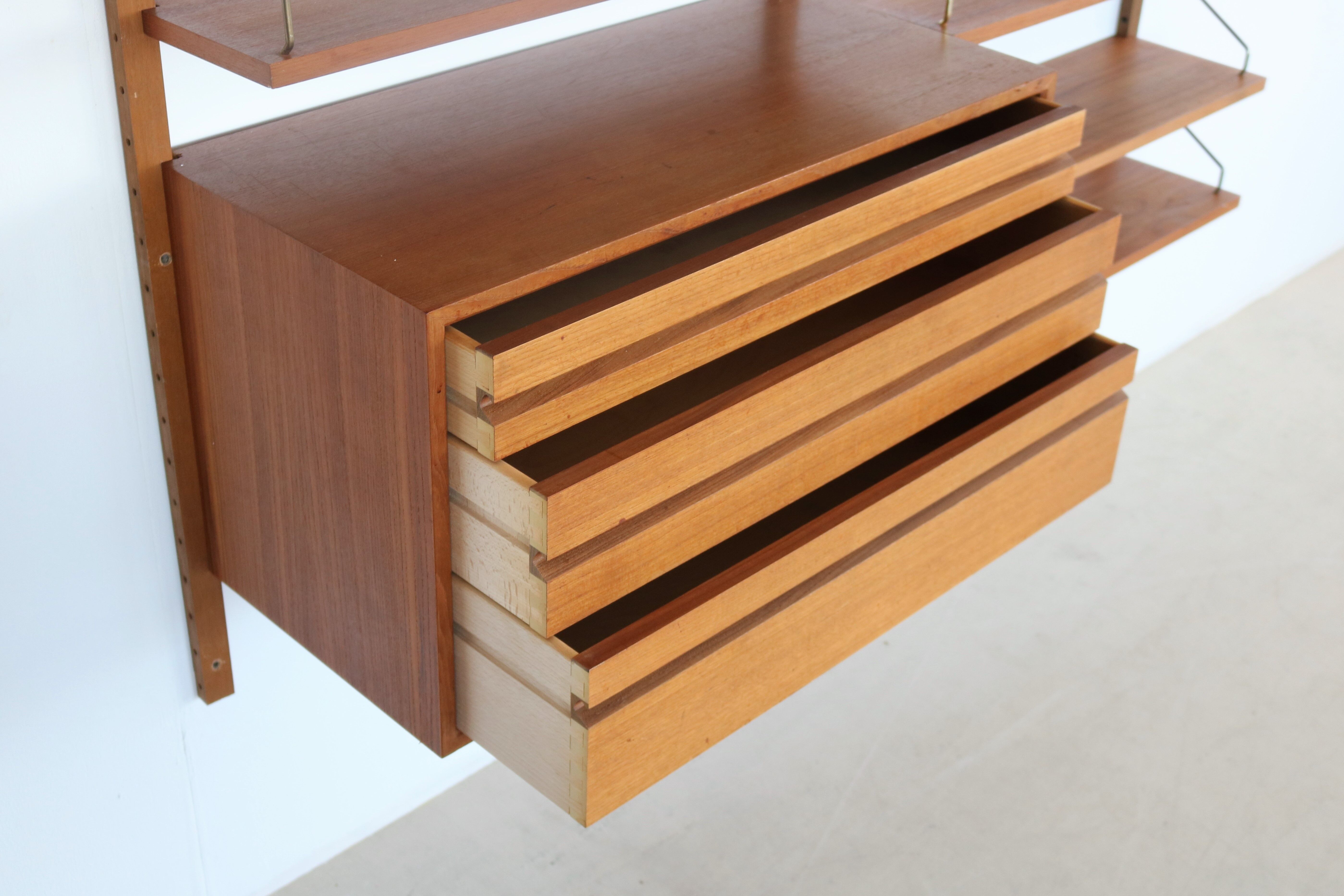 Wall unit by Poul Cadovius "Royal System"