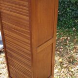 Administrative furniture column