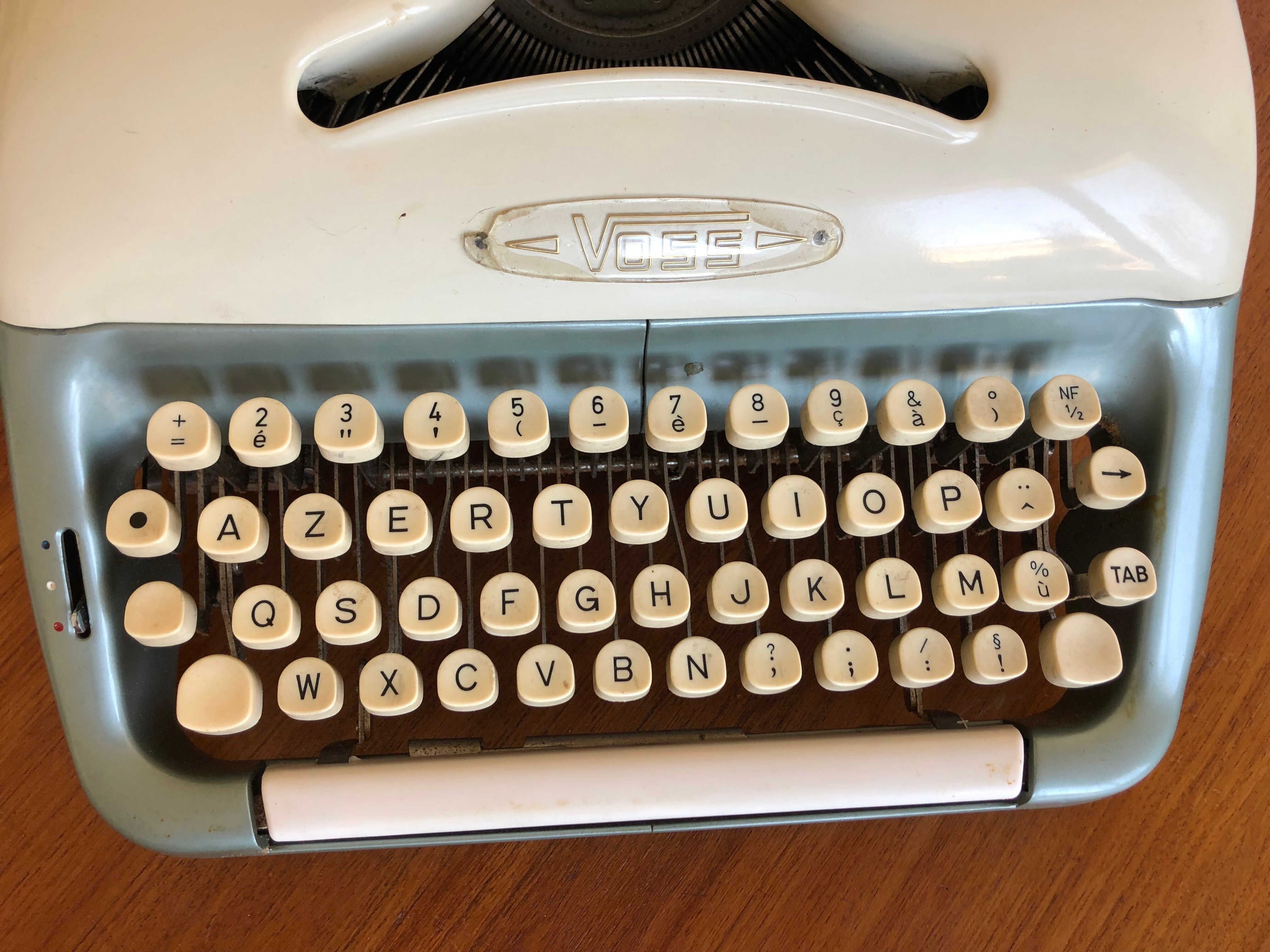 Typewriter Voss Wuppertal 1950