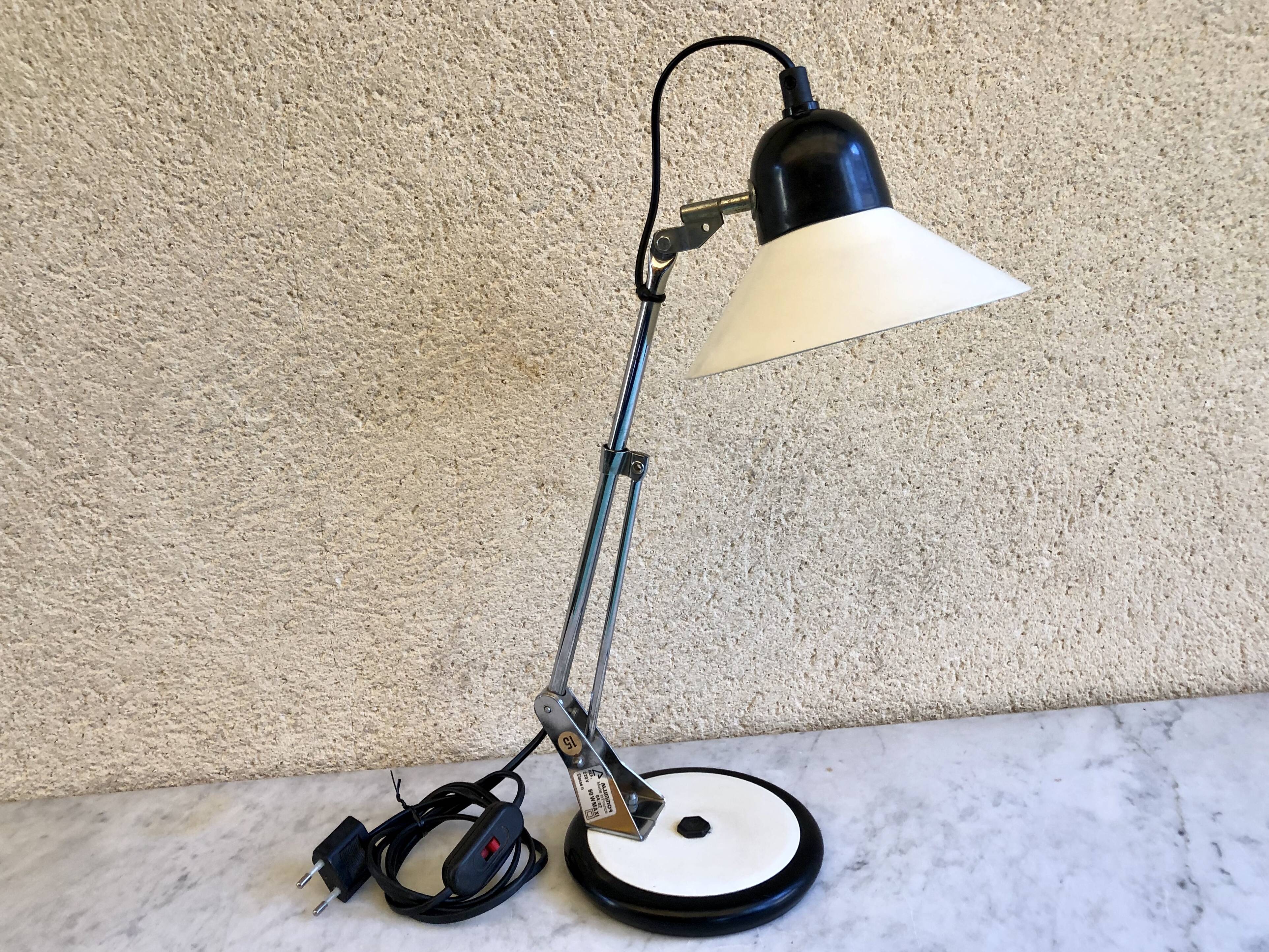 Aluminor 70s articulated desk lamp