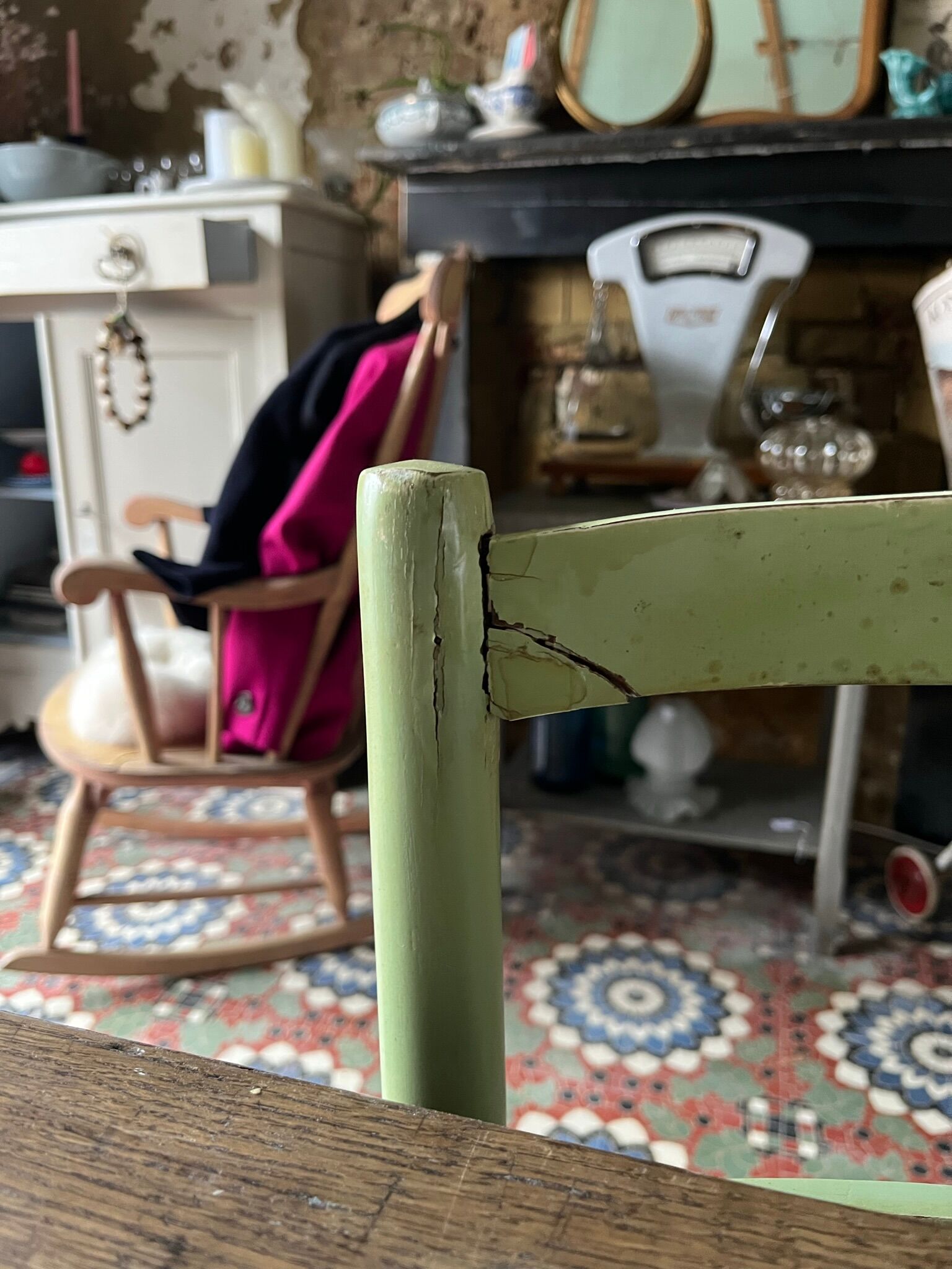 Set of 6 green patinated bistro chairs