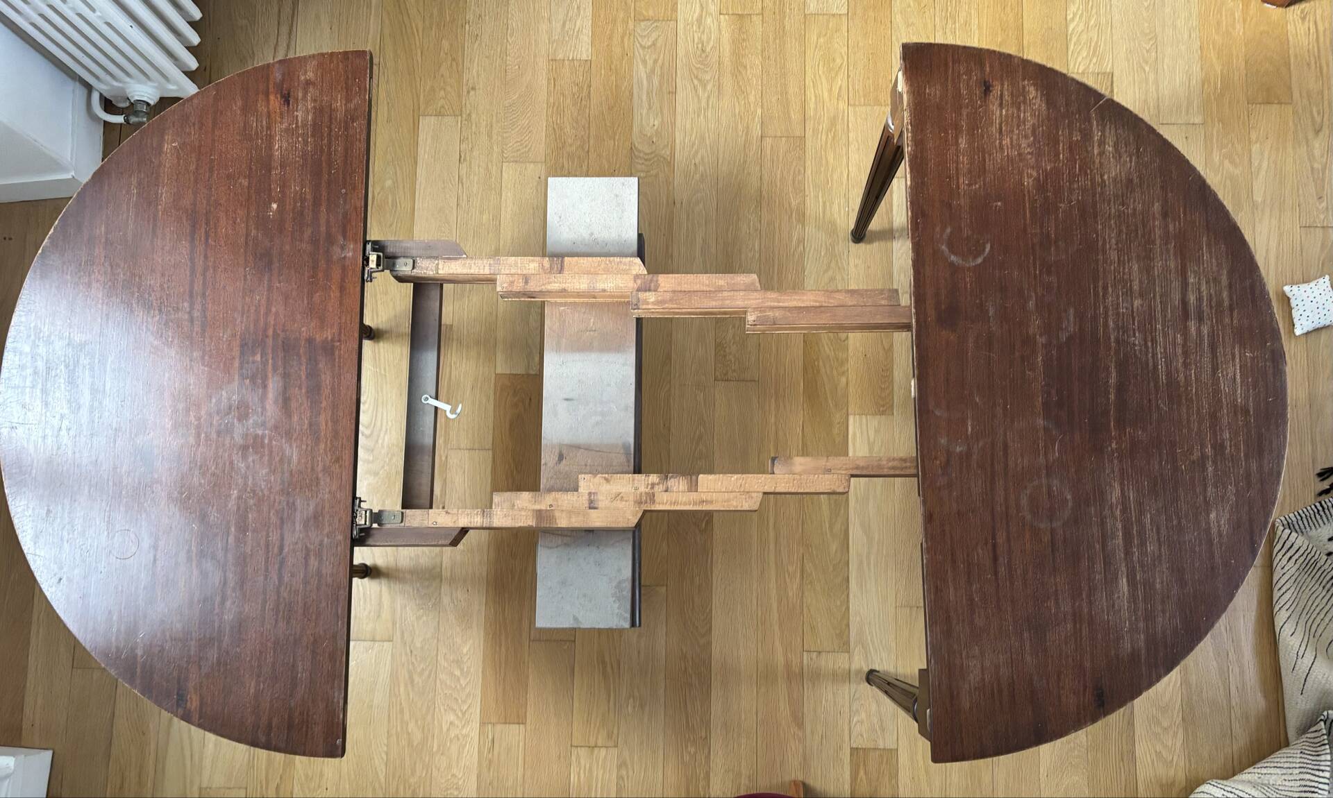 Table ancienne