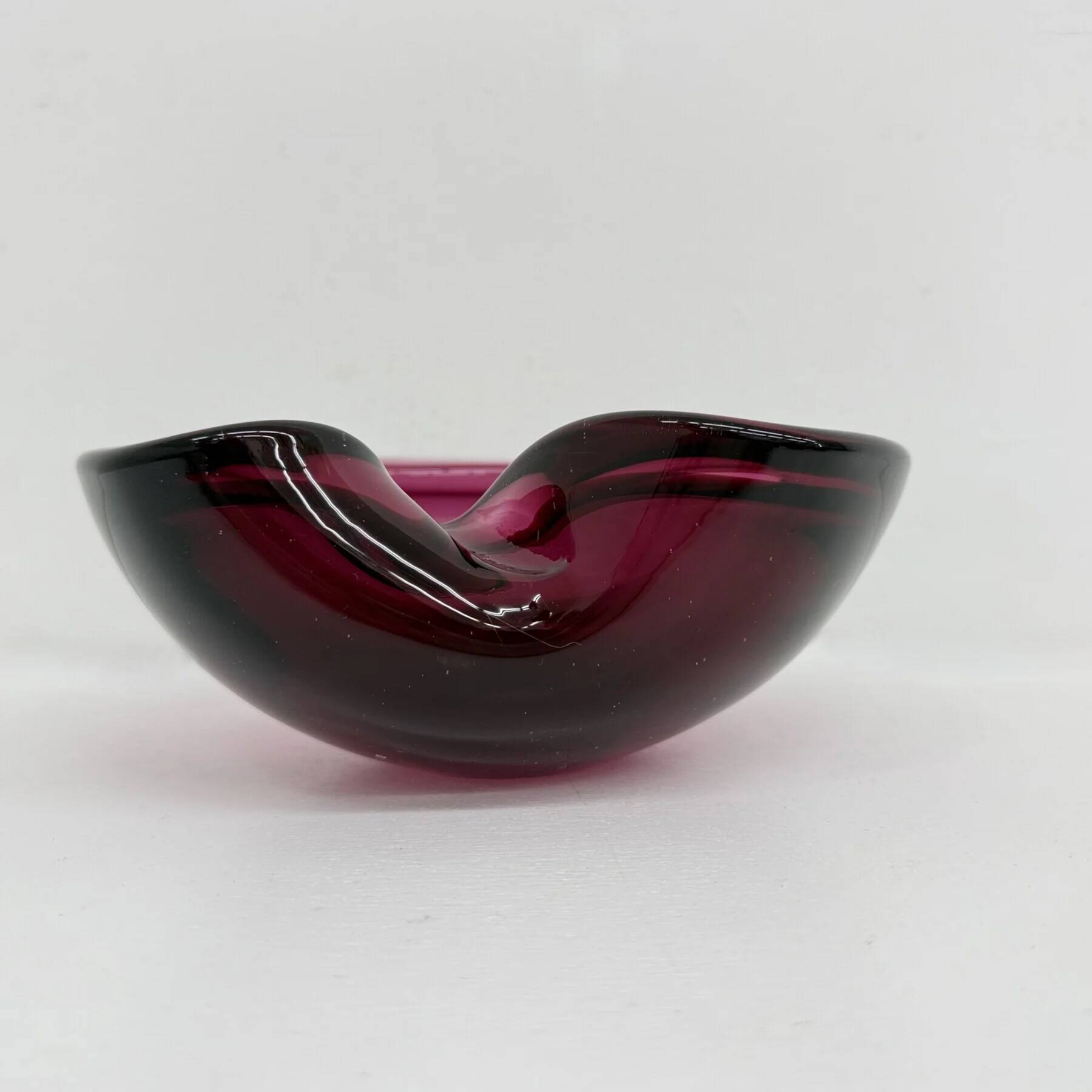 Set of 3 Murano Sommerso pink glass bowls, 1970s