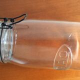 Old airtight jar RAC 1.5 liters