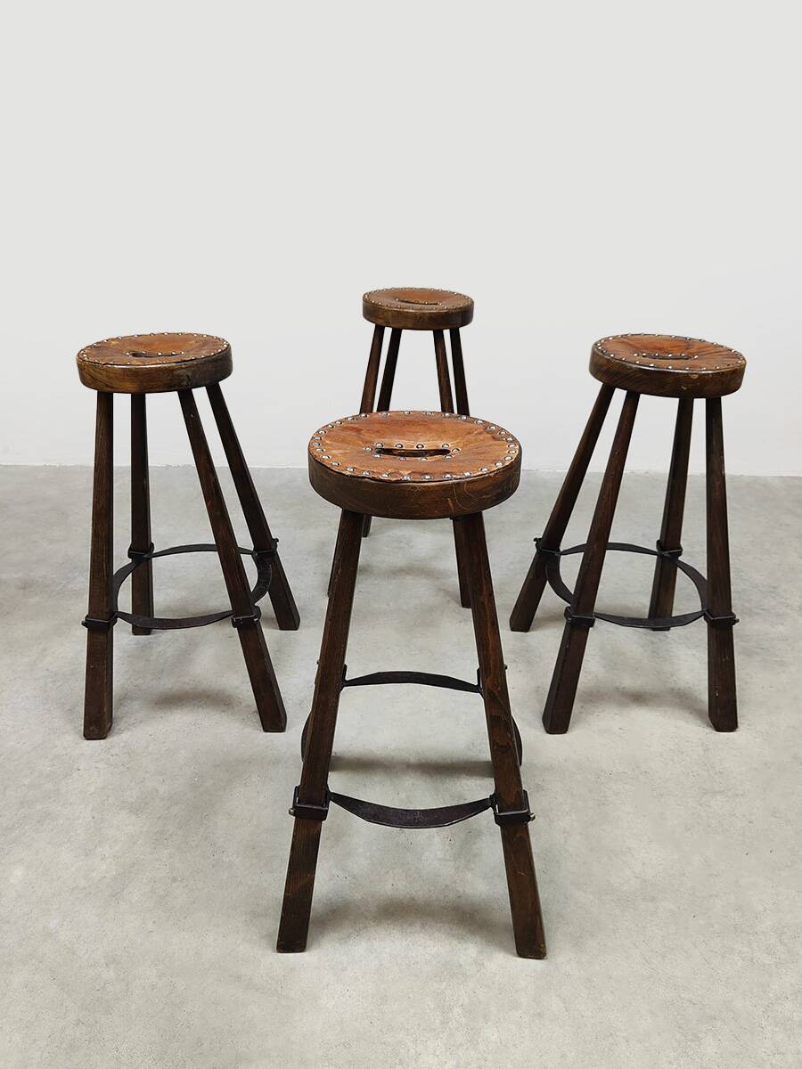 Vintage Spanish leather barstools 'Brutalism'