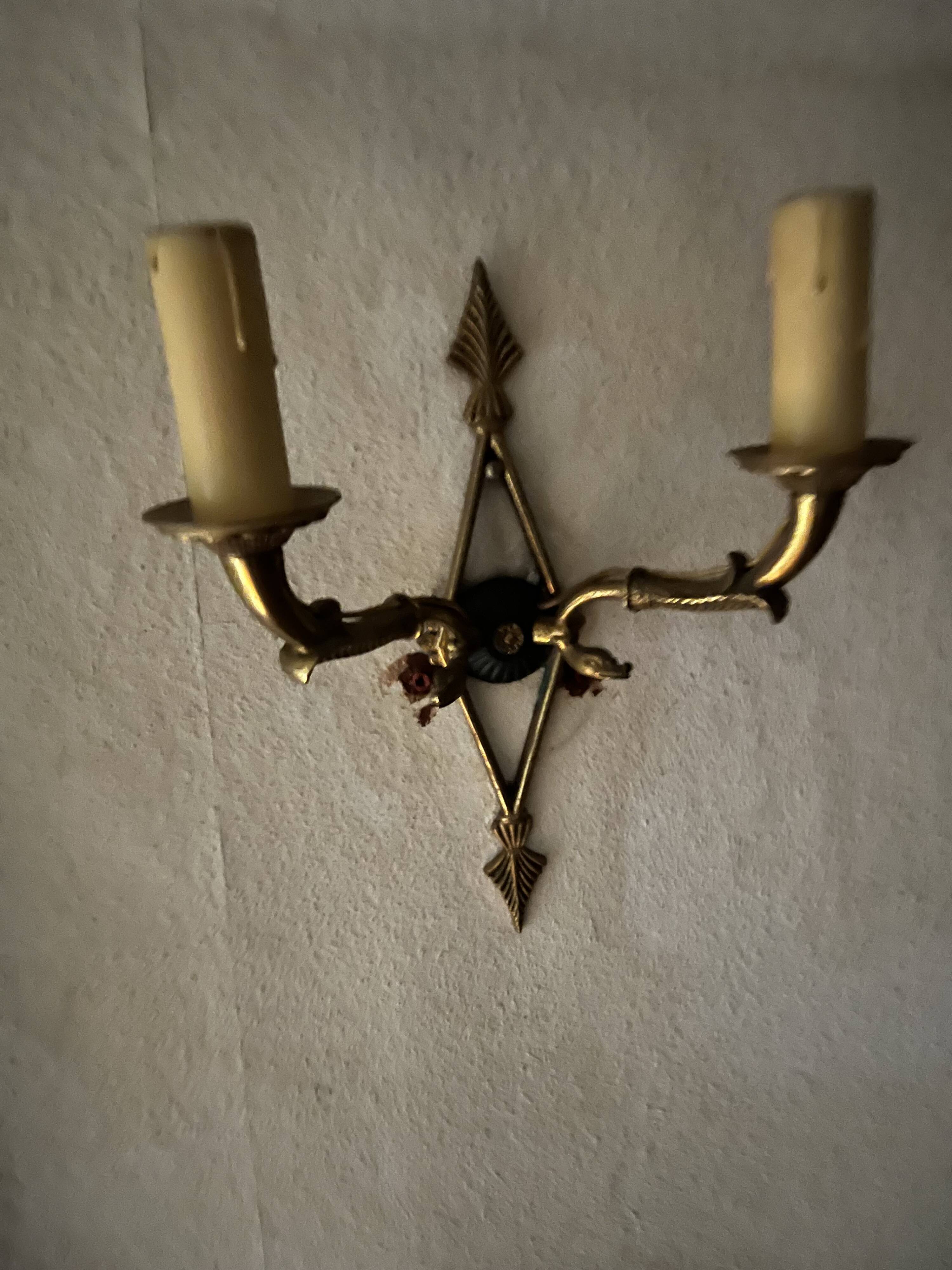 Pair of Empire style wall sconces — Gilded bronze