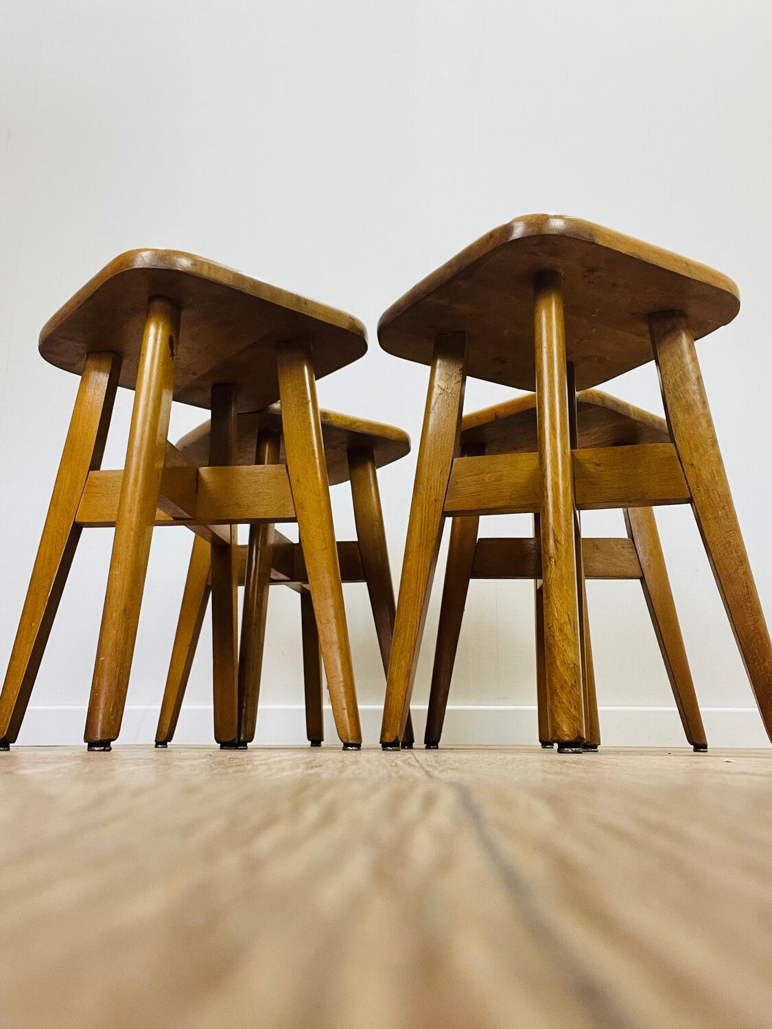 Stella stools
