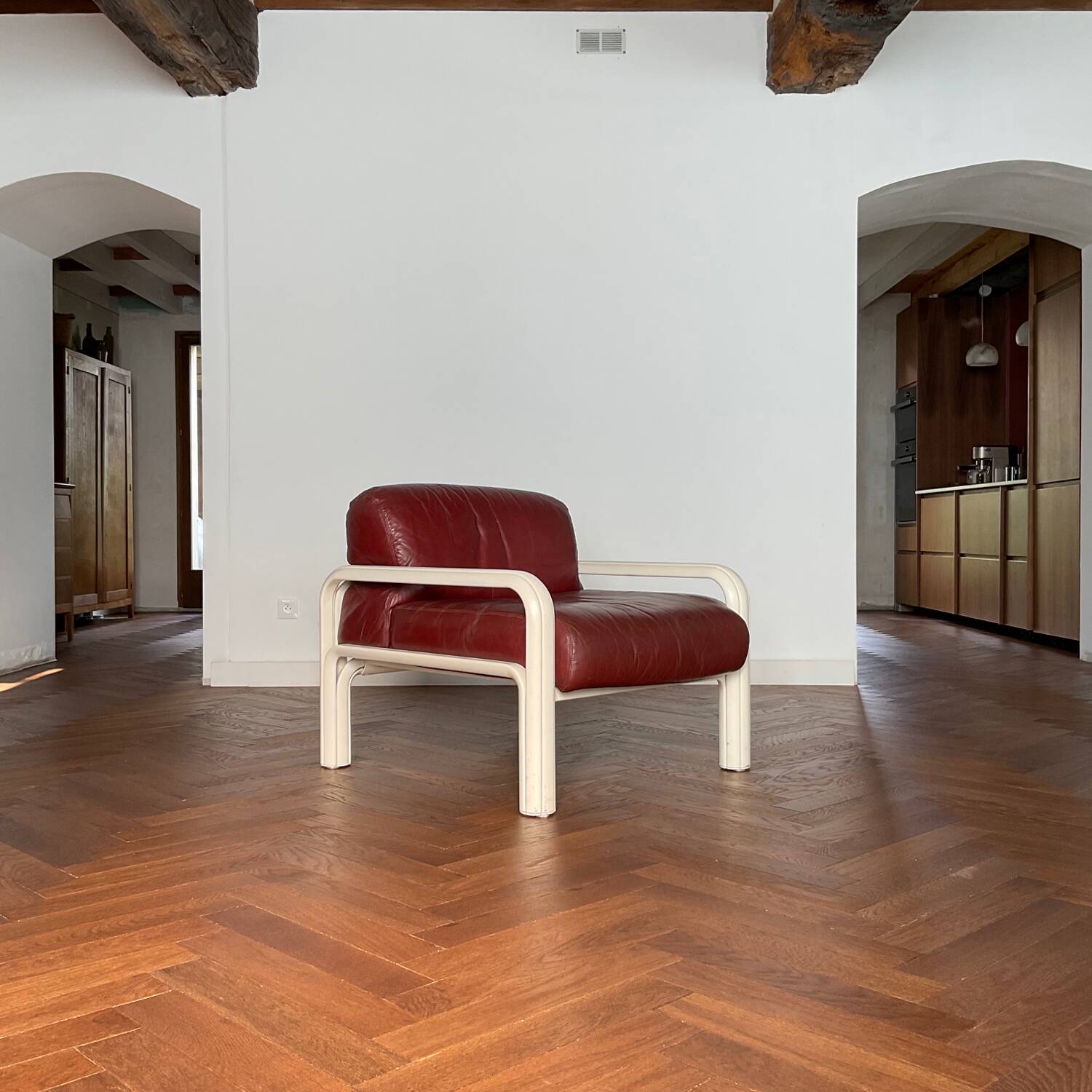 Gaëtana Aulenti armchair, vintage leather, 70s