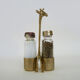 Salt and pepper maker support giraffe year 40 50