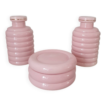 Set of pink and gold ceramic bathroom accessories