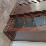English mahogany library of the late nineteenth century