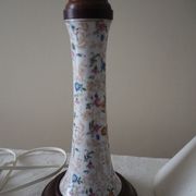 Lampe à poser de table de chevet d’appoint en faïence et socle en bois