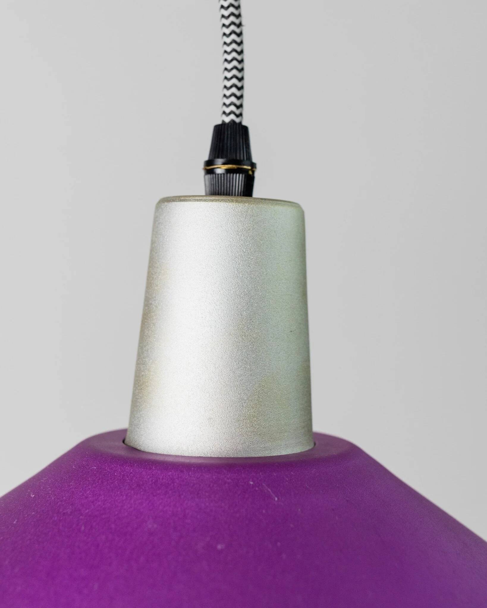 Metal retro pendant – postmodern Memphis style from the 1980s, purple, silver, green, striped cable, Pop Art interior, vintage light fixture