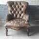 Fauteuil Chesterfield antique