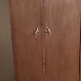 Armoire vintage