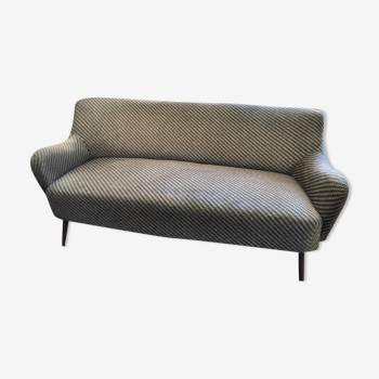 Vintage 2-seater sofa