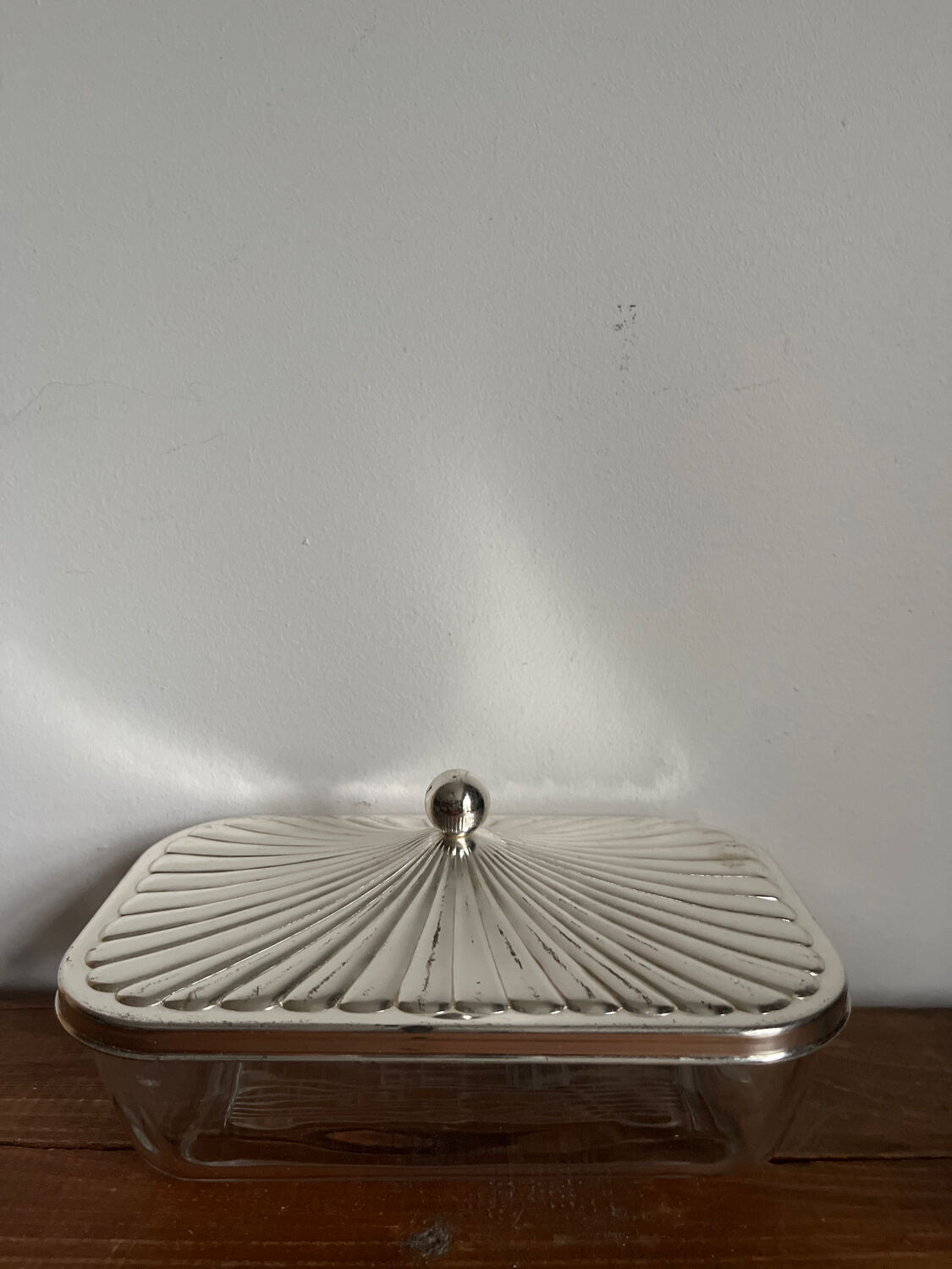 Butter dish