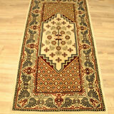 Hand-woven Tunisian carpet 200x100cm