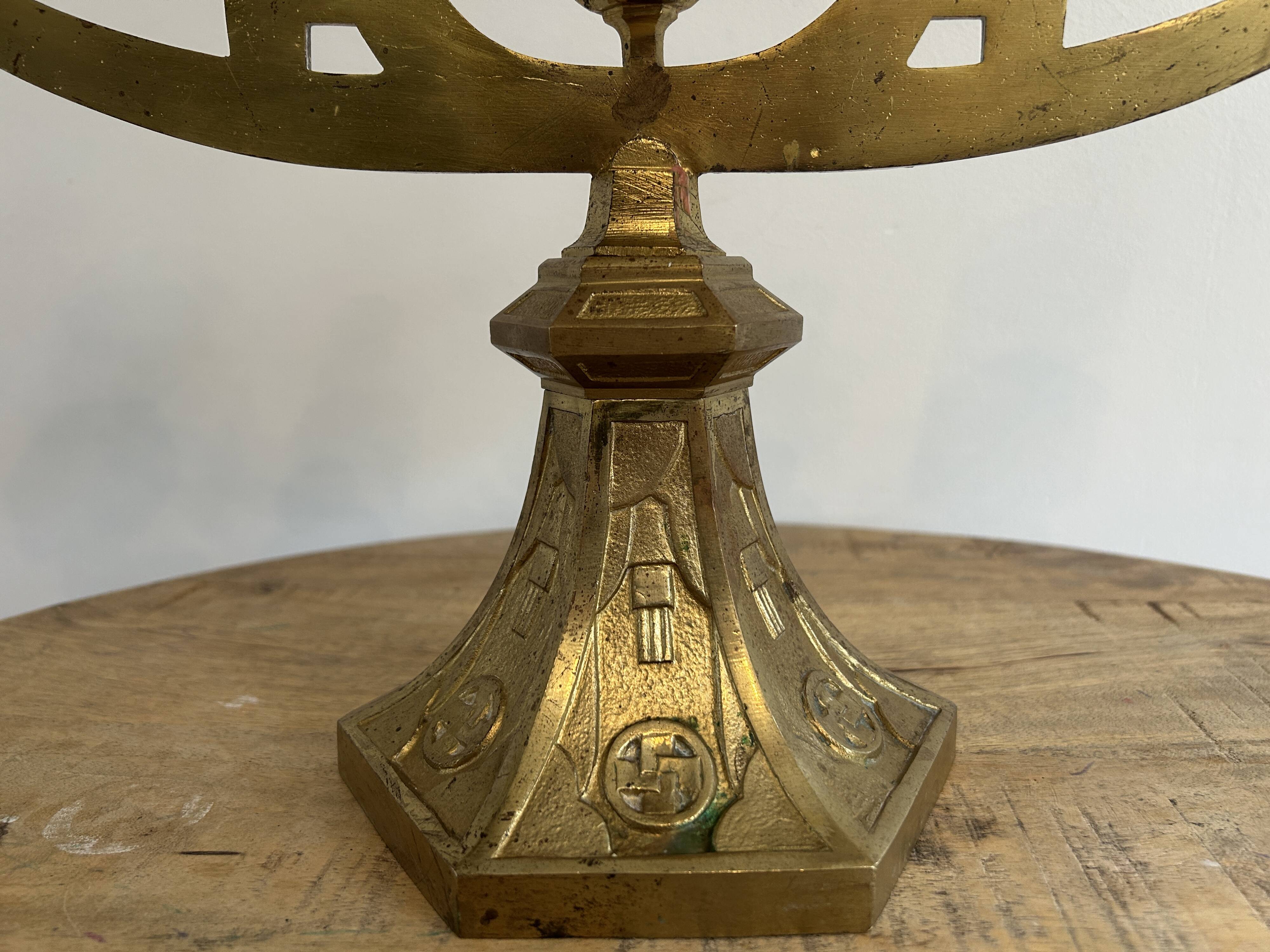 Paire de candélabres en bronze doré d'époque ART DECO