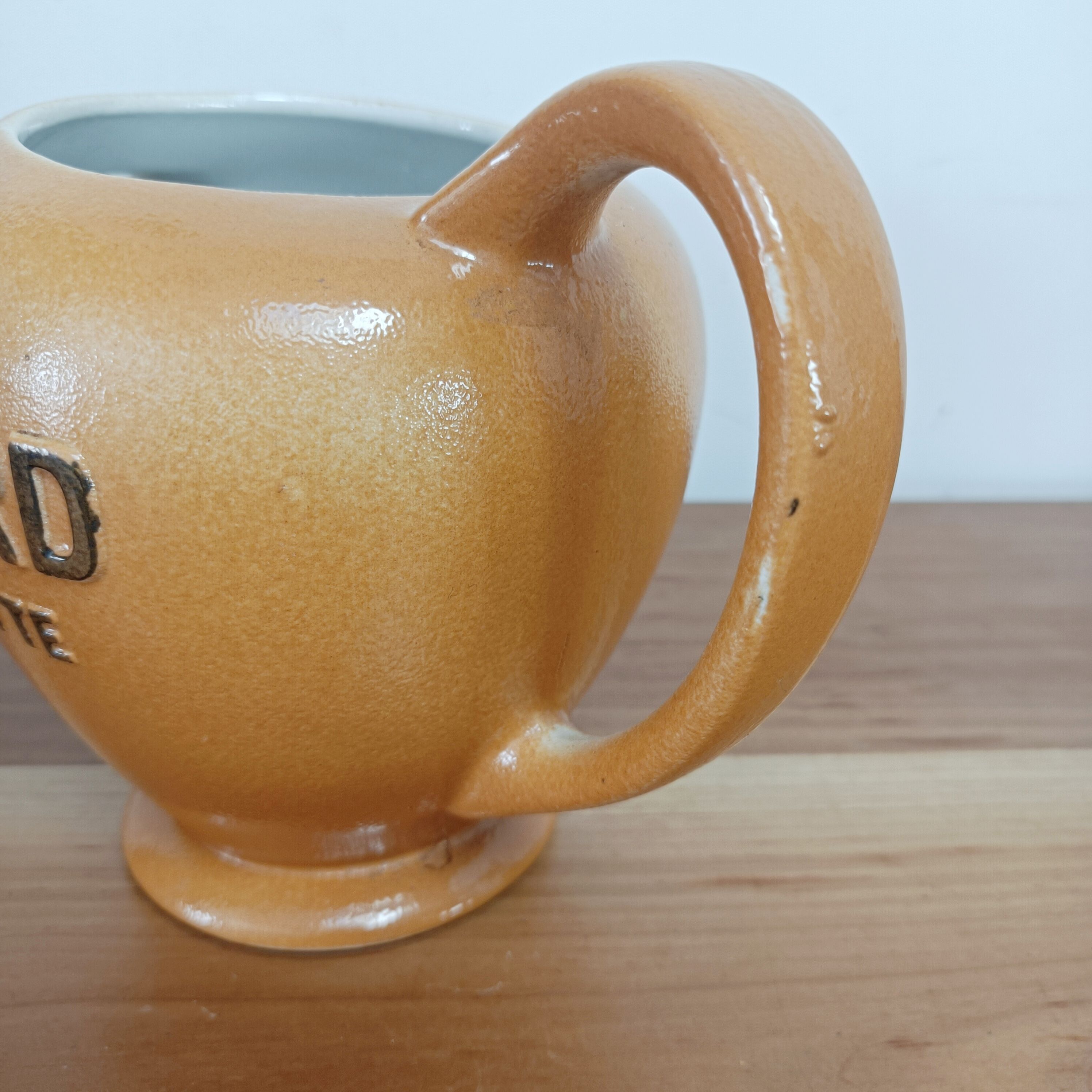 Stoneware pitcher Ricard anisette