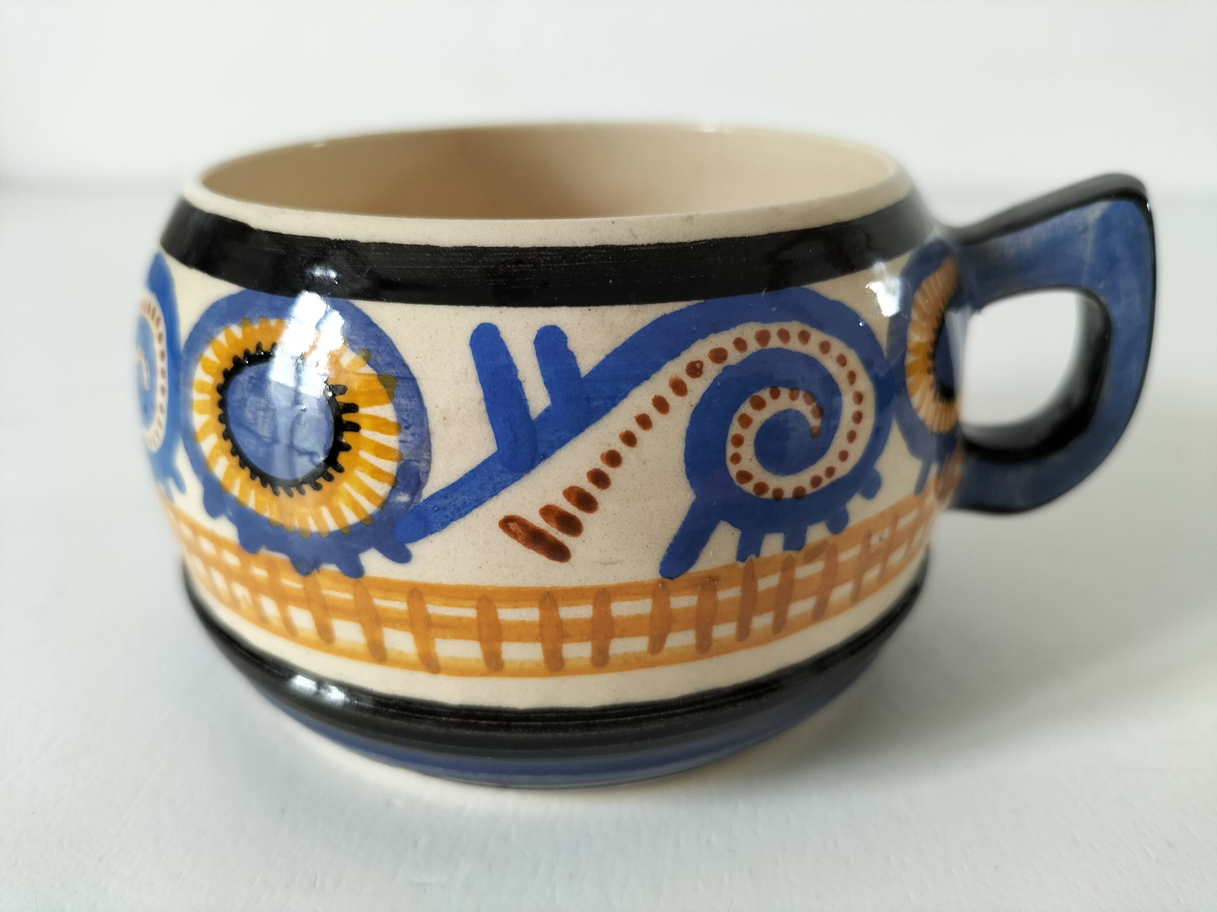 Quimper cup Paul Fouillen stylised decoration blue ochre circa 1940