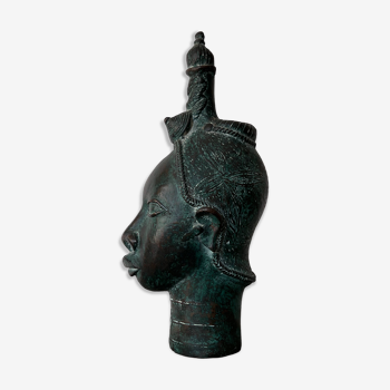 Ife head with bronze headdress (Nigeria)