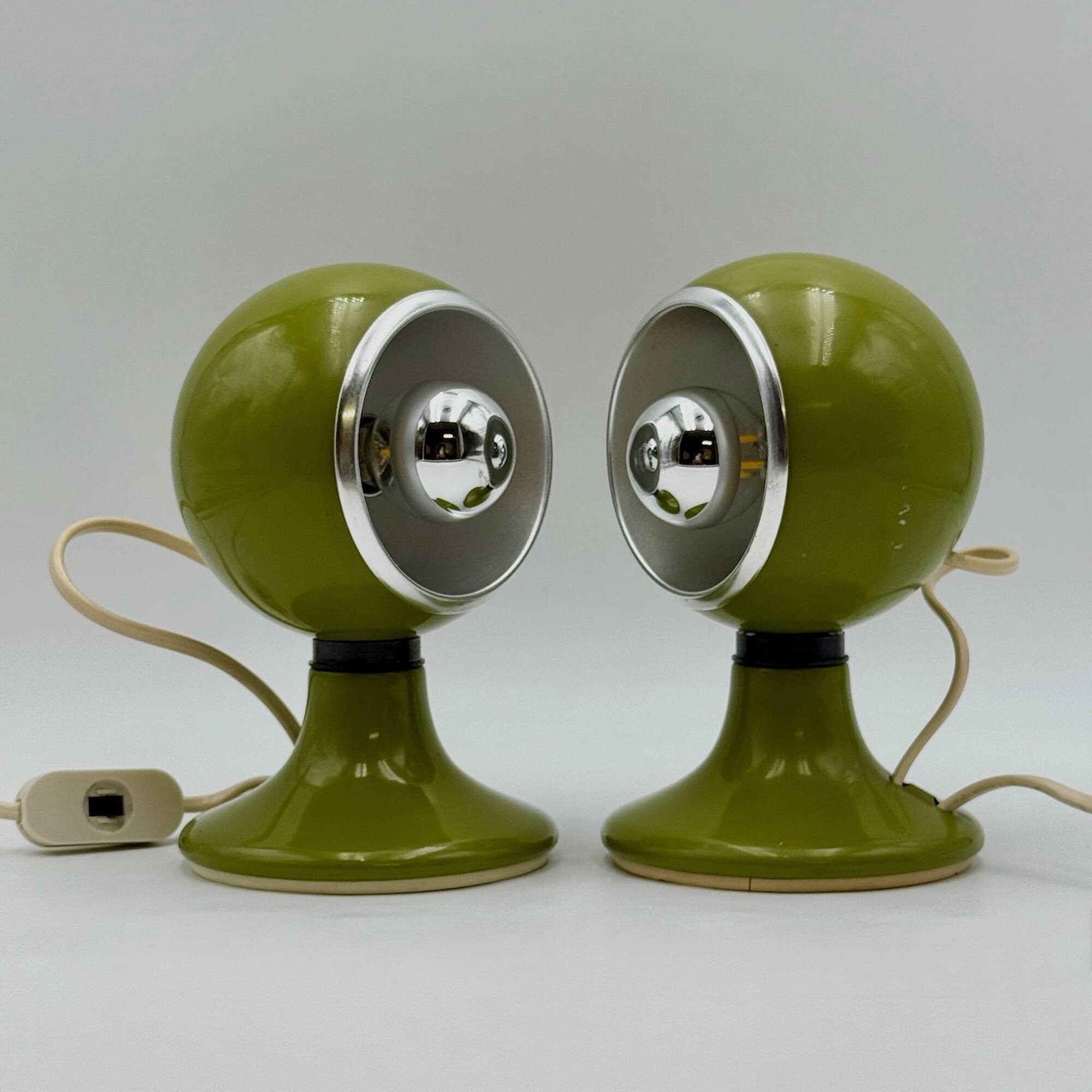 Pair of Vintage 1970s Eyeball Lamps by Luci in Green
