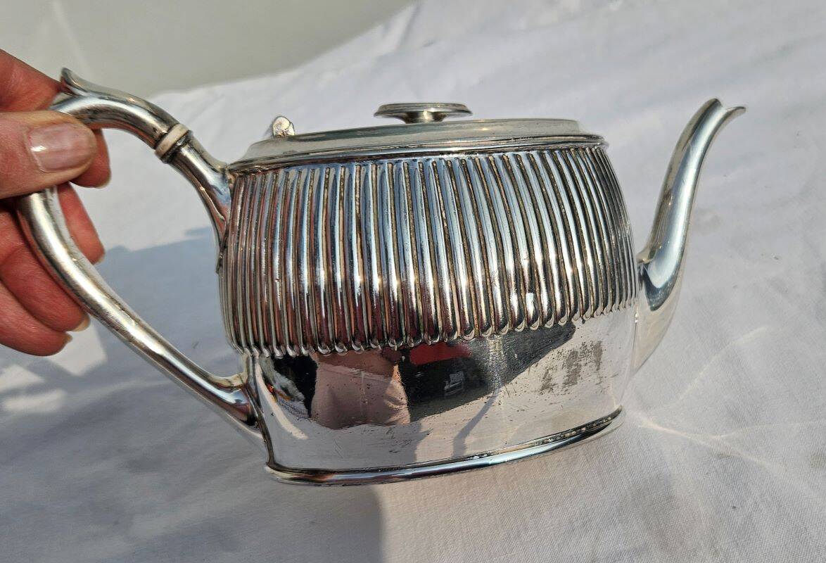 Philip Ashberry & Sons Sheffield English Teapot Art Deco Pattern