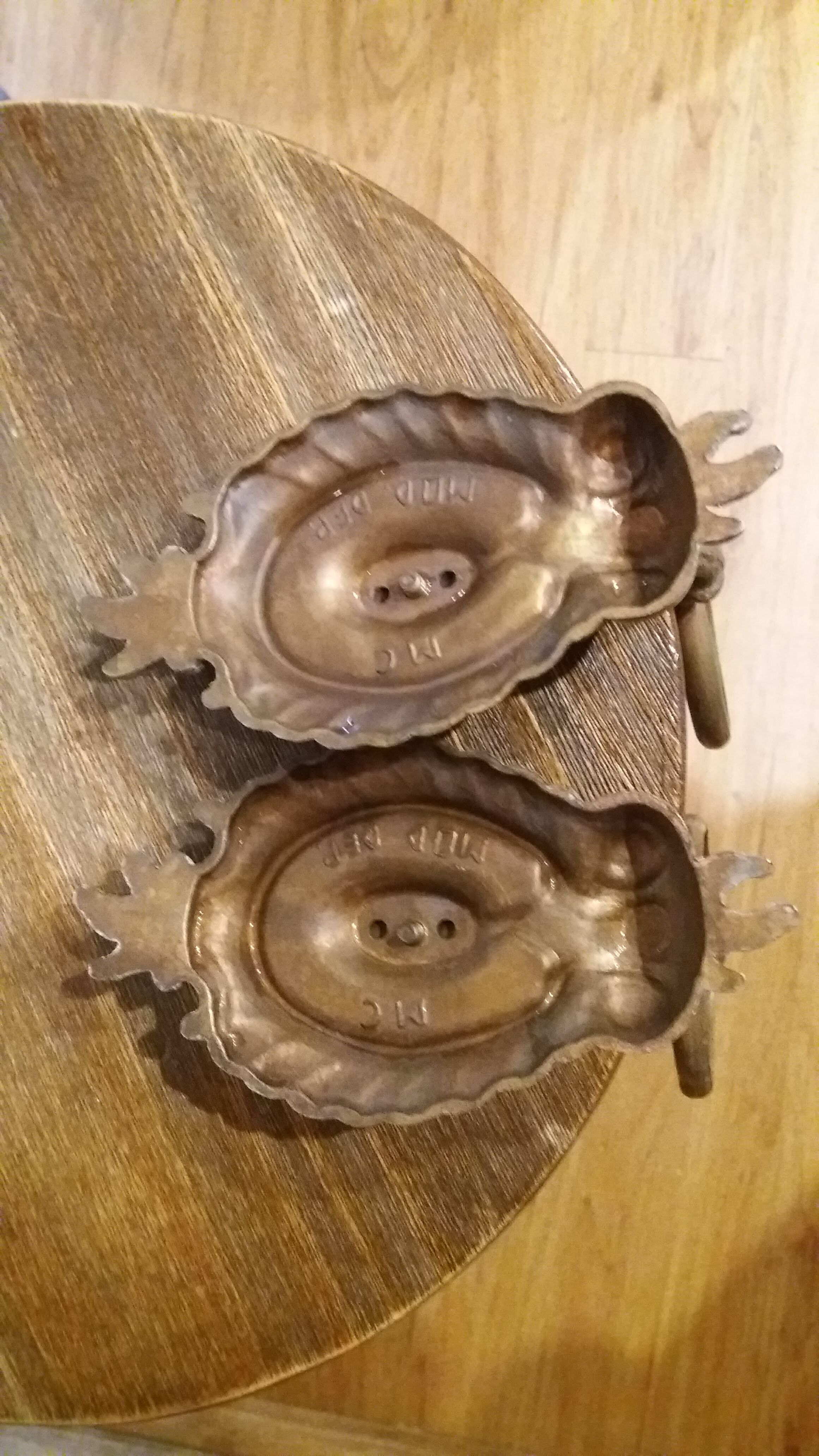 Lot of brass glass door