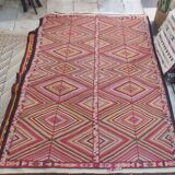 Vintage kilim carpet with diamond patterns 160x240cm