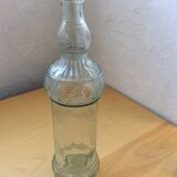 Bouteille en verre moulé