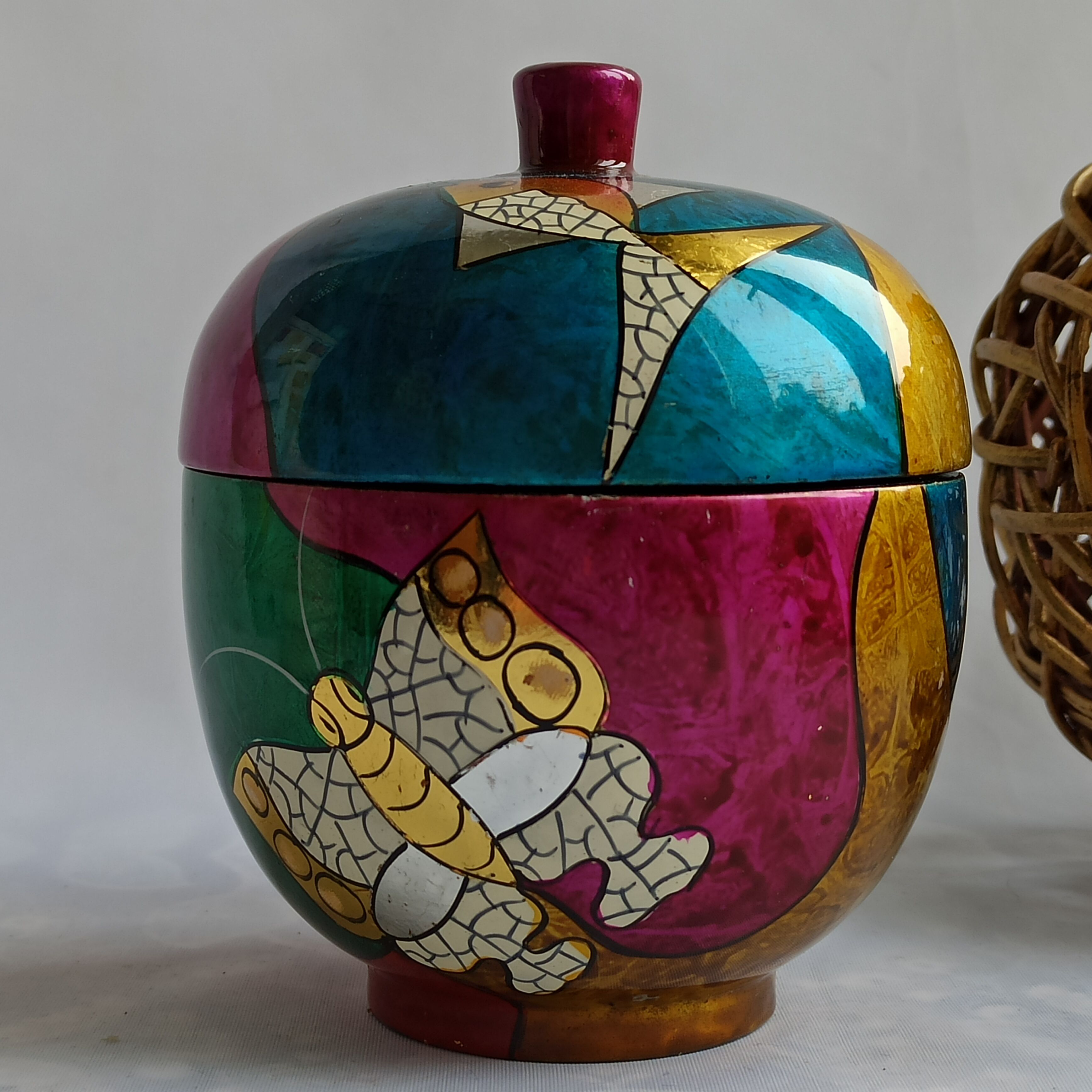 Vintage Vietnam lasca box