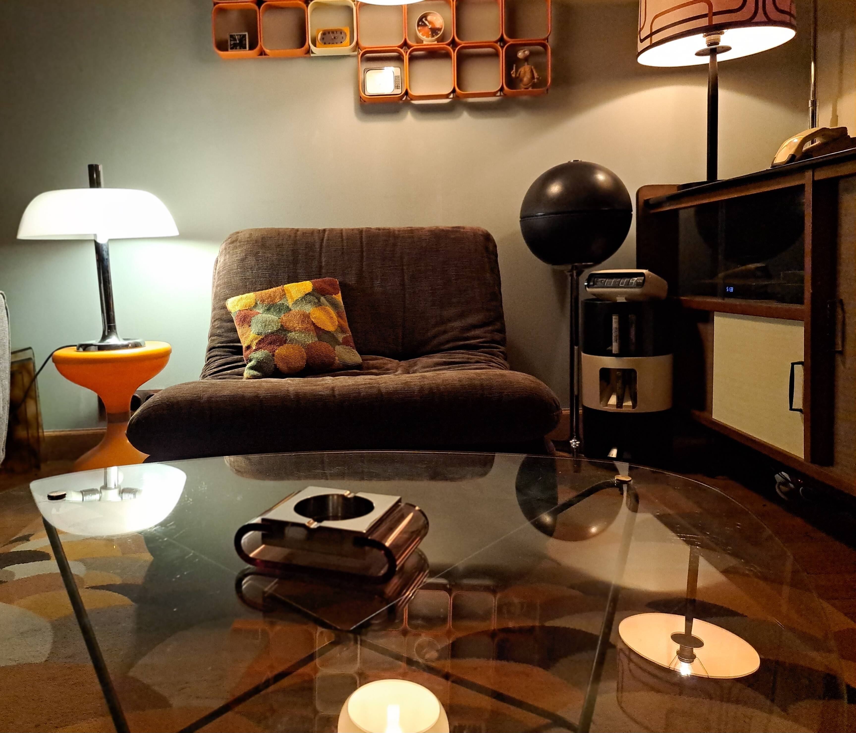 Steiner chair 1970 velvet ribbed brown