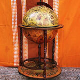 Globe terrestre bar
