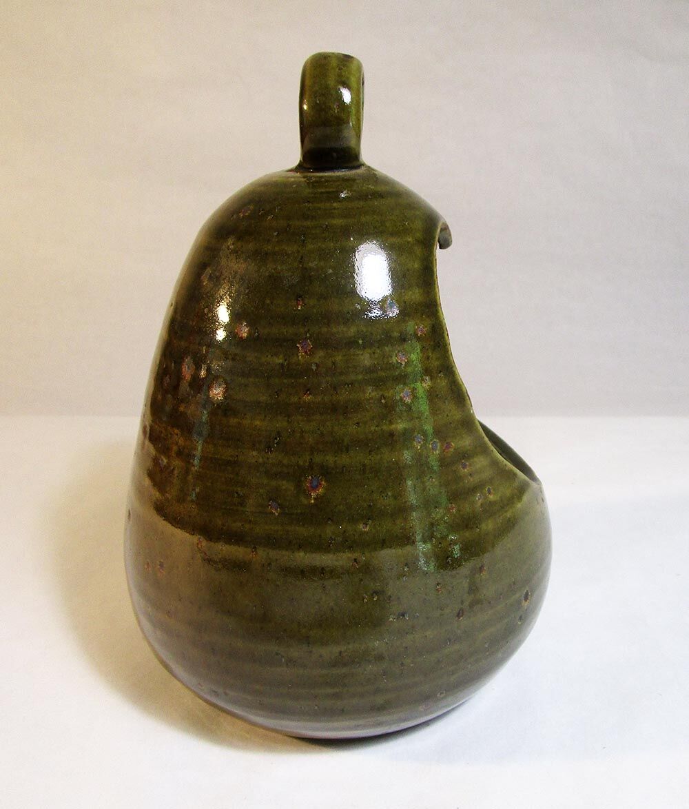 Sandstone salt pot with ring