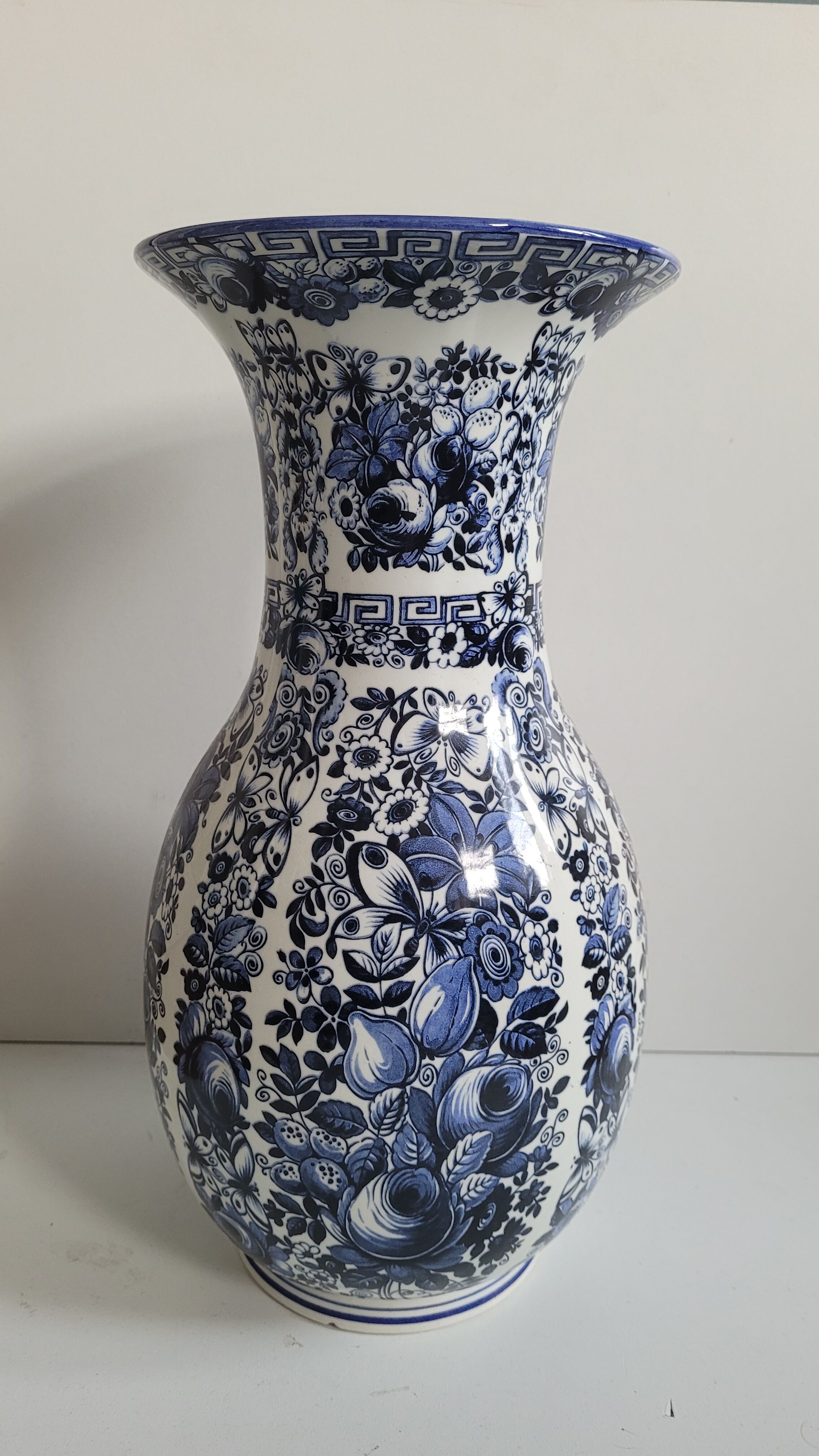 Vase Ceramics Artistics